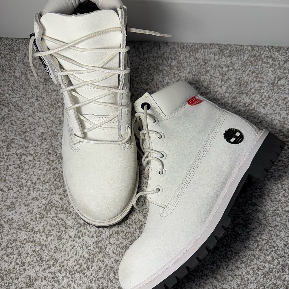 Timberlands, men size 5, women size 6.5/7. - Picture 1 of 3